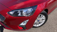 Ford Focus 1.0 EcoBoost 125 Titanium 5dr Auto Petrol Hatchback